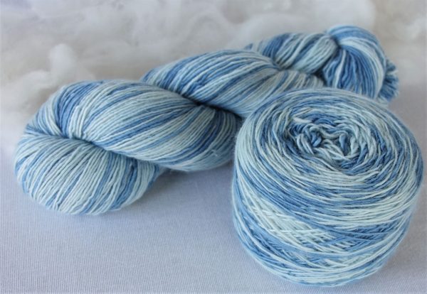 Laine superwash mérinos – teinture végétale indigo 1146-1147-1148-1149-1150