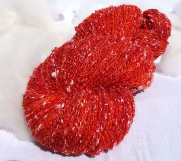 Laine mérinos tweedée rouge orangée. Teinture écoresponsable sans métaux lourds. 1334-1335